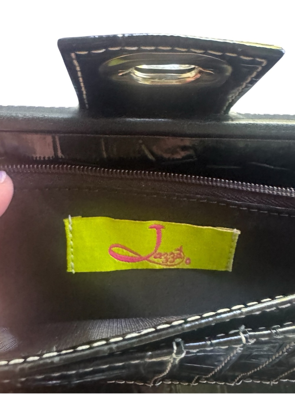 Jazzd Vintage 1999 Y2K Black Croc-Embossed Chain Handle Hard-Sided Clutch - Picture 4 of 5